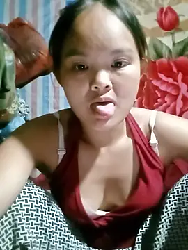 Snapshot of Luminana chatting on July 2026 11:36:01 AM Luminana online show from July 2026 11:36:01 AM