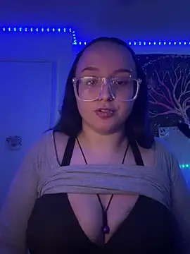 Snapshot of mommynxttie chatting on March 2026 09:57:02 AM mommynxttie online show from March 2026 09:57:02 AM