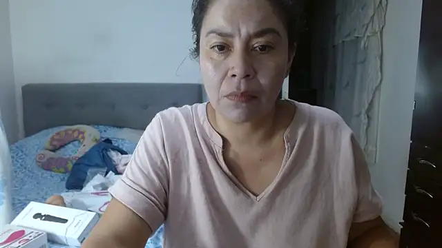 Snapshot of Karo_sexy chatting on April 2026 03:33:01 AM Karo sexy online show from April 2026 03:33:01 AM