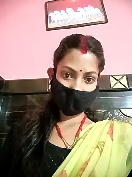 Snapshot of BIG_QWEEN_NO1 chatting on February 2026 05:40:02 AM BIG QWEEN NO1 online show from February 2026 05:40:02 AM