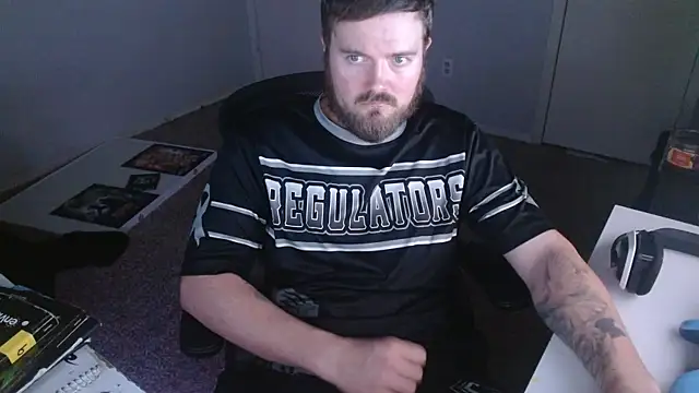 Snapshot of theone07221 chatting on April 2026 06:03:01 AM theone07221 online show from April 2026 06:03:01 AM