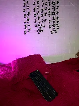 Keyla-moon online show from April 2026 04:28:01 AM