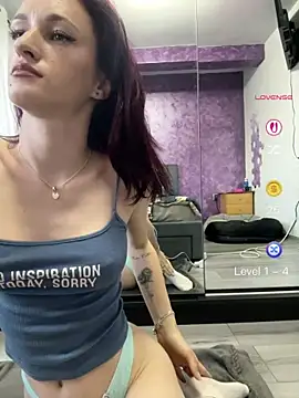Snapshot of Roxyfoxyyy chatting on May 2026 05:39:01 PM Roxyfoxyyy online show from May 2026 05:39:01 PM