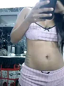 Snapshot of Zoe_Renata chatting on April 2026 10:13:02 AM Zoe Renata online show from April 2026 10:13:02 AM