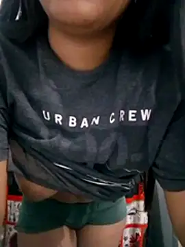 Snapshot of Zoe_Renata chatting on April 2026 09:48:01 AM Zoe Renata online show from April 2026 09:48:01 AM