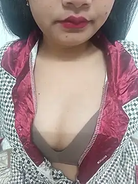 EliraMoon online show from March 2026 05:15:01 PM