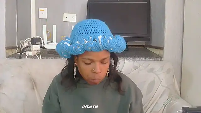 Snapshot of xxBabyDoll chatting on April 2026 11:32:01 AM xxBabyDoll online show from April 2026 11:32:01 AM