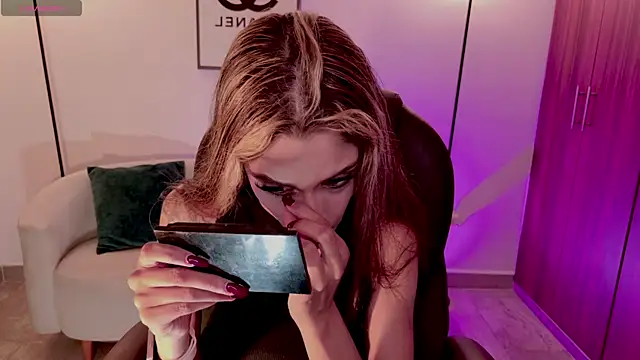 Snapshot of nix_rave1 chatting on April 2026 03:27:02 PM nix rave1 online show from April 2026 03:27:02 PM