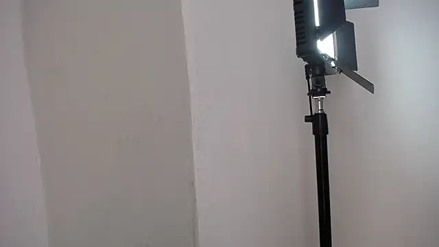 Snapshot of sarita_alexis chatting on April 2026 08:00:02 PM sarita alexis online show from April 2026 08:00:02 PM