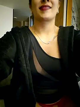 Paola andrade online show from February 2026 03:03:01 AM