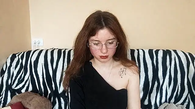 LanitaHemple online show from April 2026 01:22:01 PM