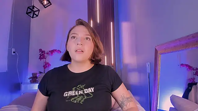 SimonaStar online show from March 2026 02:57:02 PM