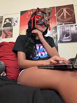 Snapshot of LadyKitsune chatting on March 2026 02:39:02 AM LadyKitsune online show from March 2026 02:39:02 AM