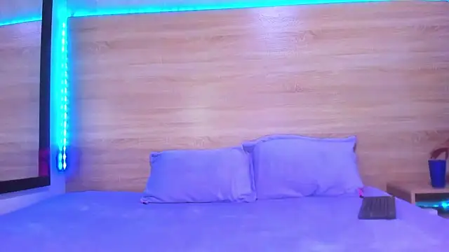 Snapshot of angie_katrinacm chatting on February 2026 11:32:02 AM angie katrinacm online show from February 2026 11:32:02 AM