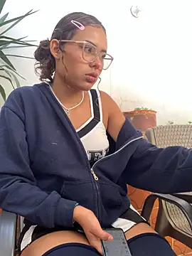 Rylia online show from February 2026 01:33:02 PM