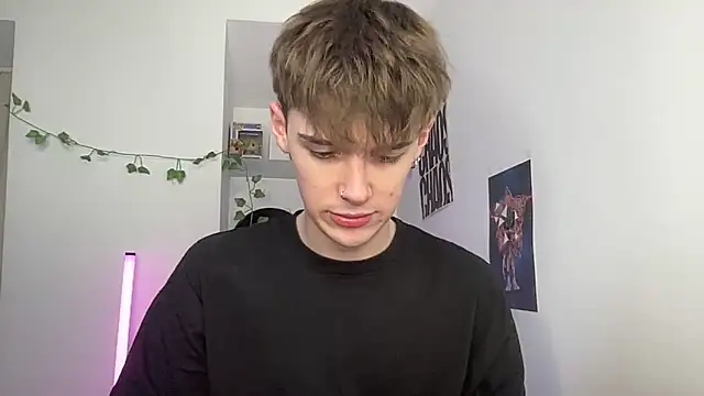 YourMilkyGuy online show from May 2026 12:23:01 PM