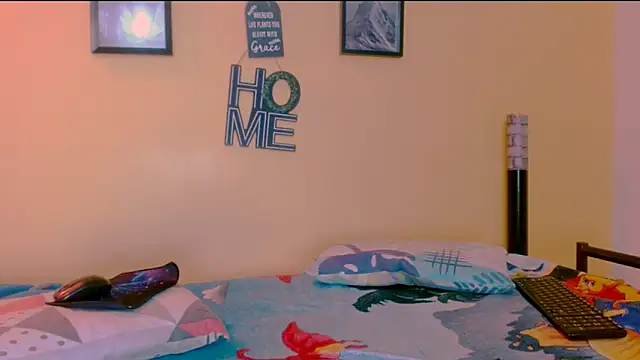 sexiempoderada18 online show from February 2026 01:21:01 PM