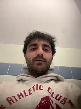 Snapshot of elia2711 chatting on February 2026 08:27:01 PM elia2711 online show from February 2026 08:27:01 PM