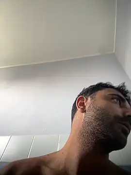 Snapshot of elia2711 chatting on April 2026 02:37:01 PM elia2711 online show from April 2026 02:37:01 PM