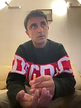 Snapshot of elia2711 chatting on April 2026 09:08:02 PM elia2711 online show from April 2026 09:08:02 PM