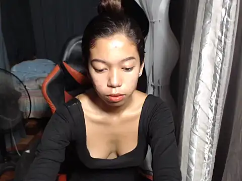 Snapshot of urgirlyflor chatting on March 2026 01:16:02 PM urgirlyflor online show from March 2026 01:16:02 PM