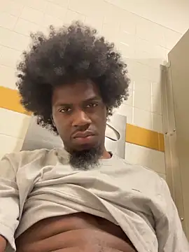 Snapshot of pussyeater_- chatting on February 2026 09:18:02 PM pussyeater - online show from February 2026 09:18:02 PM