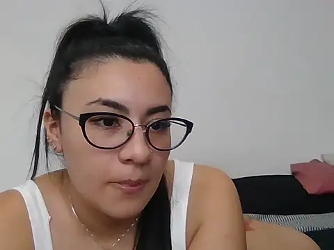 Agusgold22 online show from May 2026 02:55:02 PM