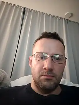 Snapshot of defaktor chatting on April 2026 09:12:02 PM defaktor online show from April 2026 09:12:02 PM