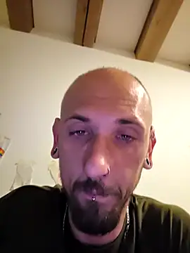 Snapshot of Ninfo920817 chatting on April 2026 12:24:01 AM Ninfo920817 online show from April 2026 12:24:01 AM