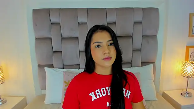 Snapshot of zharia_lux_25 chatting on March 2026 11:38:02 AM zharia lux 25 online show from March 2026 11:38:02 AM