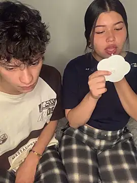 Snapshot of Damn__Love chatting on March 2026 10:59:01 AM Damn Love online show from March 2026 10:59:01 AM