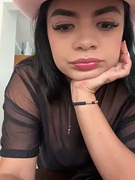 Alessia Gold online show from April 2026 09:29:02 PM