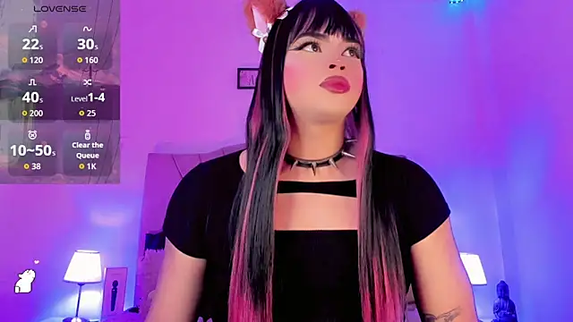 Snapshot of Danna_xz chatting on April 2026 05:57:01 PM Danna xz online show from April 2026 05:57:01 PM