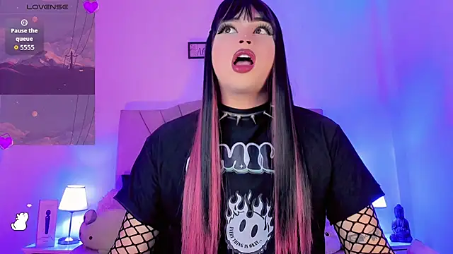 Snapshot of Danna_xz chatting on April 2026 06:24:02 PM Danna xz online show from April 2026 06:24:02 PM