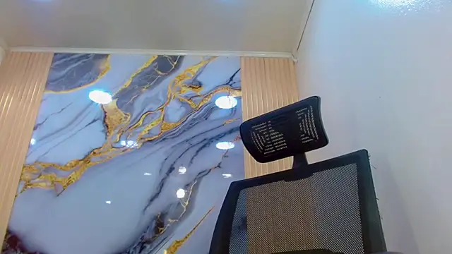 DaviidBuckx  online show from February 2026 02:10:01 AM