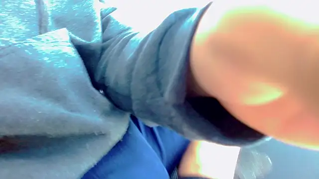 DaviidBuckx  online show from March 2026 02:08:01 PM