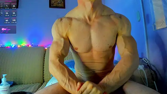 Snapshot of Shestifold_ chatting on December 2024 05:48:01 PM Shestifold online show from December 2024 05:48:01 PM