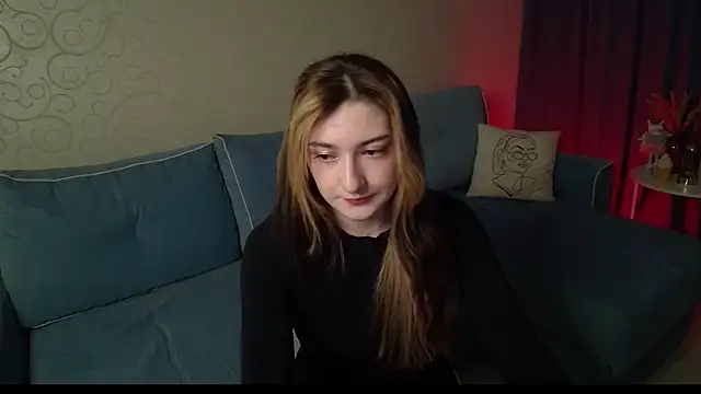 RosieGloom online show from February 2026 06:04:01 PM