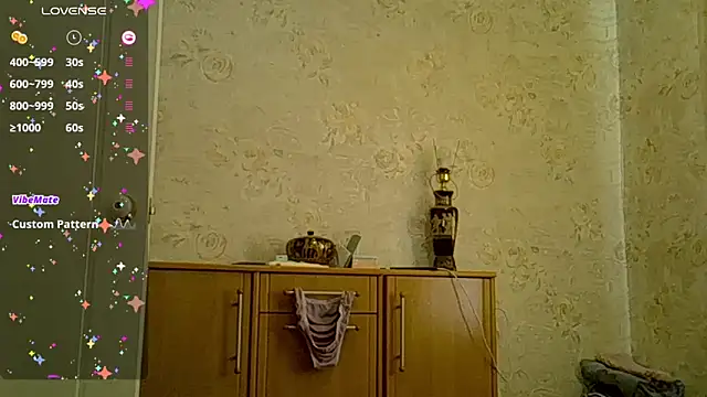 Snapshot of CurvyWild_Lady30 chatting on March 2026 09:35:01 AM CurvyWild Lady30 online show from March 2026 09:35:01 AM