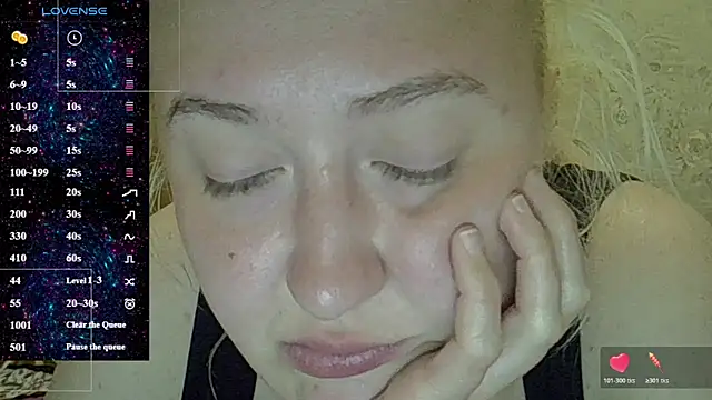 Snapshot of CurvyWild_Lady30 chatting on May 2026 07:53:02 PM CurvyWild Lady30 online show from May 2026 07:53:02 PM