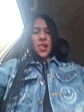 Snapshot of Alannys19 chatting on March 2026 04:45:02 PM Alannys19 online show from March 2026 04:45:02 PM