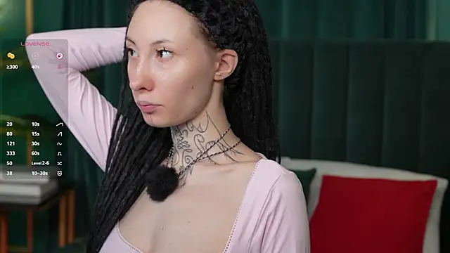 Snapshot of roxy_morrison_x chatting on March 2026 05:58:02 PM roxy morrison x online show from March 2026 05:58:02 PM