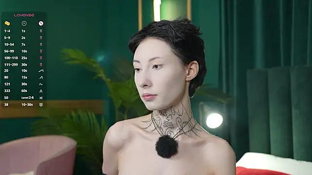 Snapshot of roxy_morrison_x chatting on April 2026 12:10:01 PM roxy morrison x online show from April 2026 12:10:01 PM