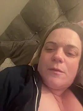 Piper Milf 36 online show from February 2026 11:23:01 PM