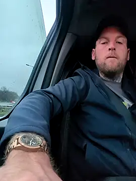 Snapshot of dave32000 chatting on February 2026 07:47:01 AM dave32000 online show from February 2026 07:47:01 AM