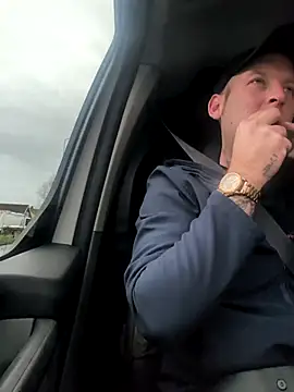 Snapshot of dave32000 chatting on February 2026 09:54:01 AM dave32000 online show from February 2026 09:54:01 AM