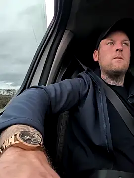 Snapshot of dave32000 chatting on February 2026 12:59:02 PM dave32000 online show from February 2026 12:59:02 PM