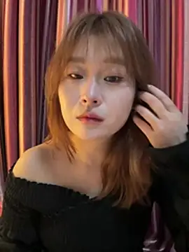 Snapshot of A-cola chatting on March 2026 03:23:01 AM A-cola online show from March 2026 03:23:01 AM