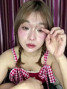 Snapshot of A-cola chatting on April 2026 02:17:02 PM A-cola online show from April 2026 02:17:02 PM