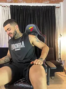 Benjii Carter1 online show from March 2026 03:12:01 AM